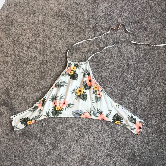 Forever 21 Tropical Halter Crop Top - Picture 2 of 6